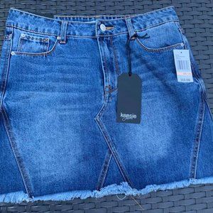 $58 NEW WITH TAGS DENIM JEAN SKIRT
